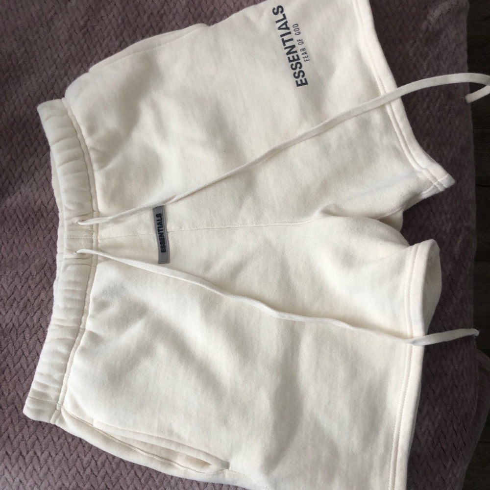 Essentials Fear Of God shorts
